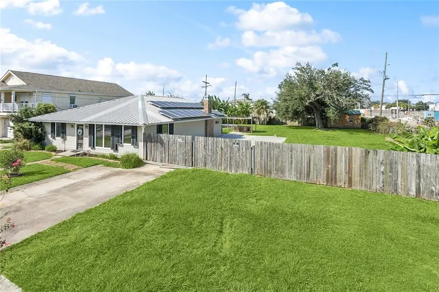 100 W Claiborne Square, Chalmette, LA 70043 - Image #2