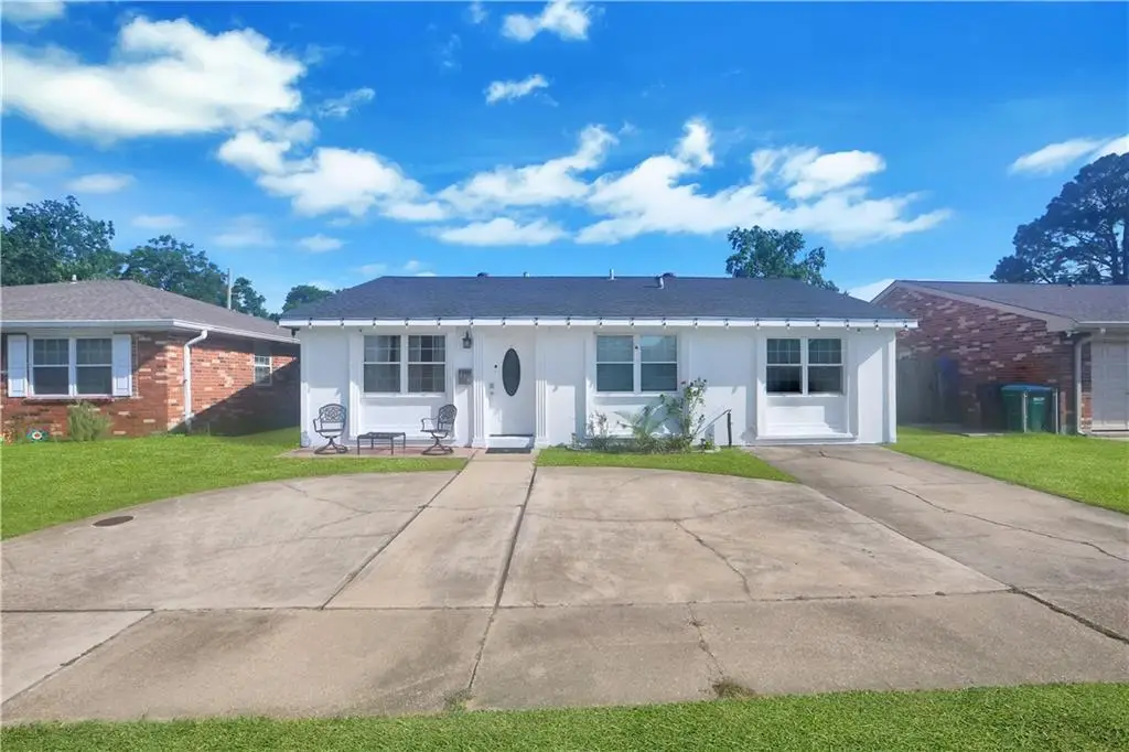218 Holy Cross Place, Kenner, LA 70065 - Image #1