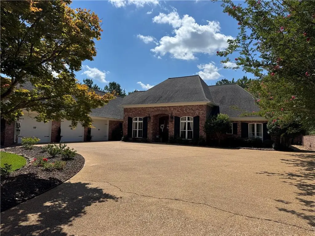 68 Southbrook Lane, Brookhaven, MS 39601 - Image #1