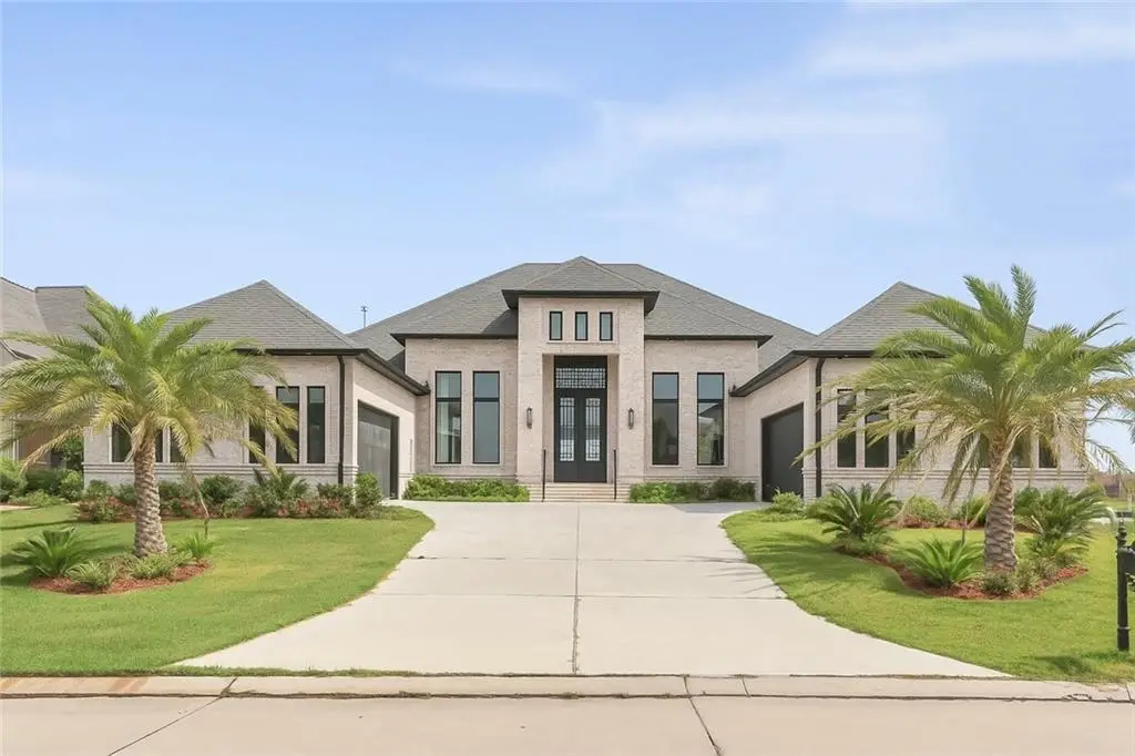 2221 Sunset Boulevard, Slidell, LA 70461 - Image #1