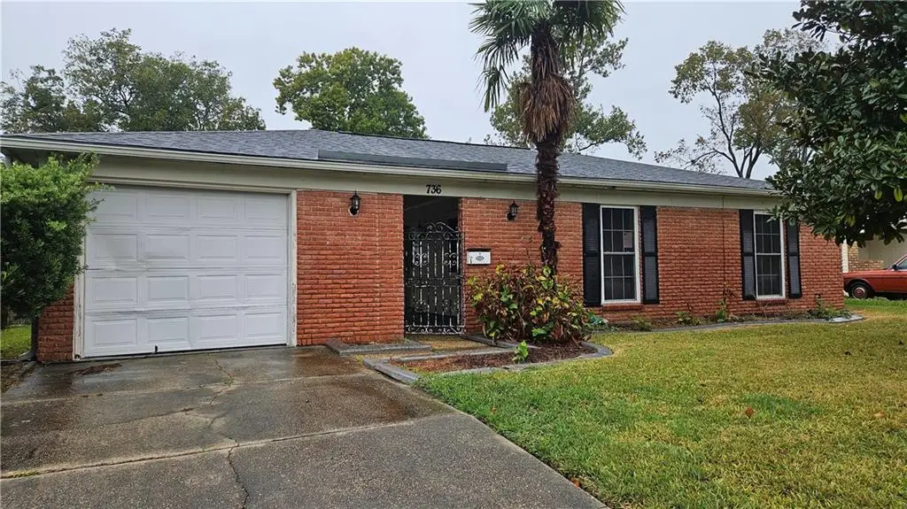 736 Fairlawn Drive, Gretna, LA 70056 - Image #1
