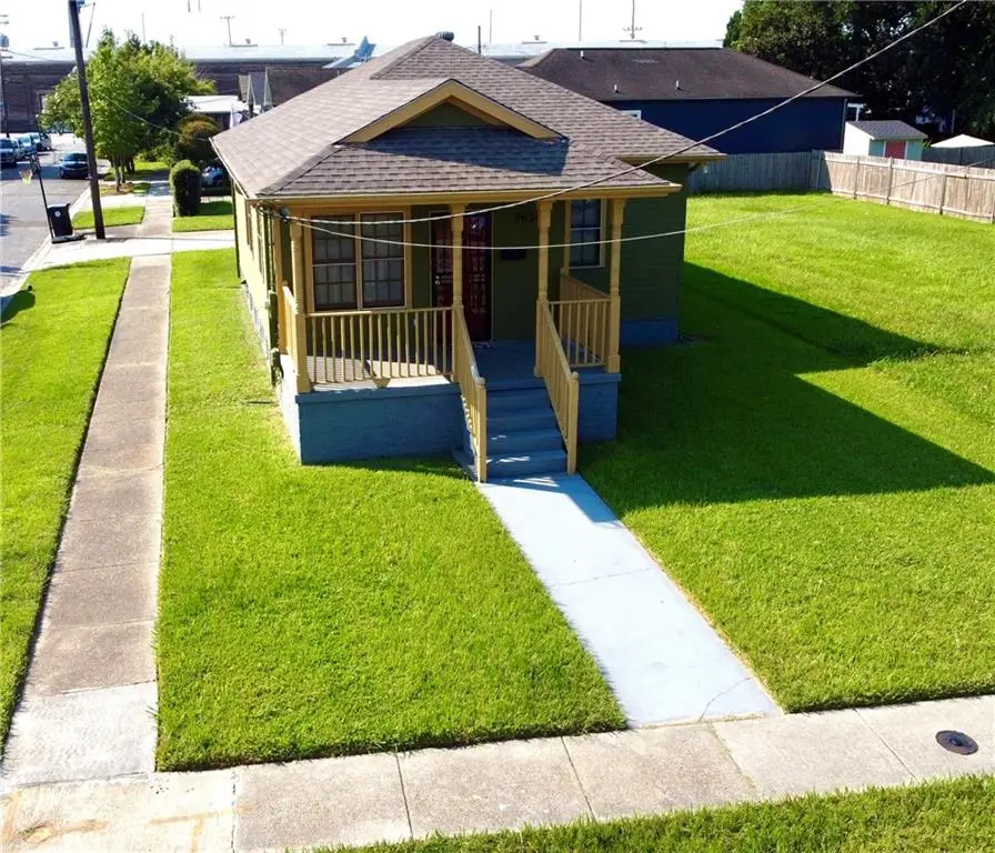 3634 Annunciation Street, New Orleans, LA 70115 - Image #1