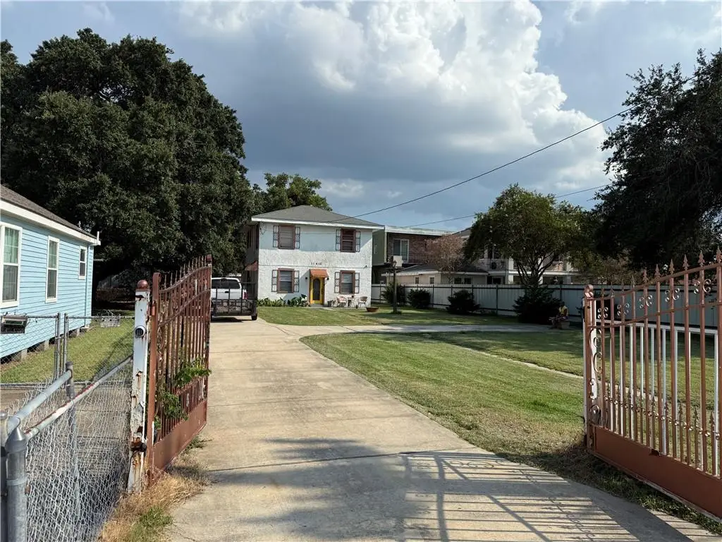 11410 Hayne Boulevard, New Orleans, LA 70128 - #1