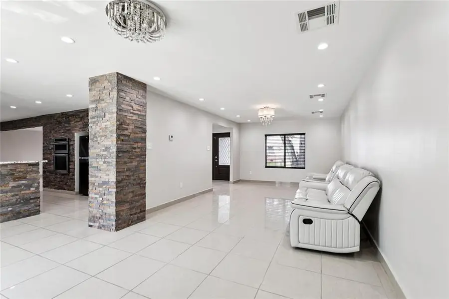 2186 Daniels Road, Terrytown, LA 70056 - Image #3