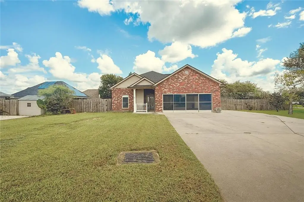 3318 Clover View Drive, Gray, LA 70359 - Image #1