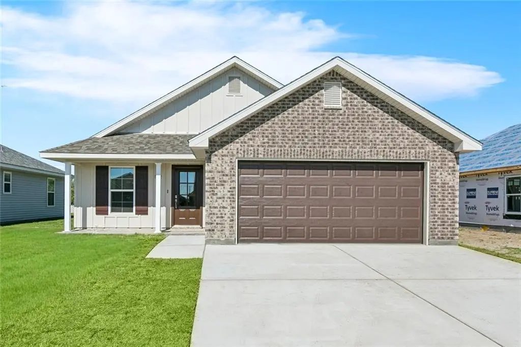 512 Helis Drive, Waggaman, LA 70094 - Image #1