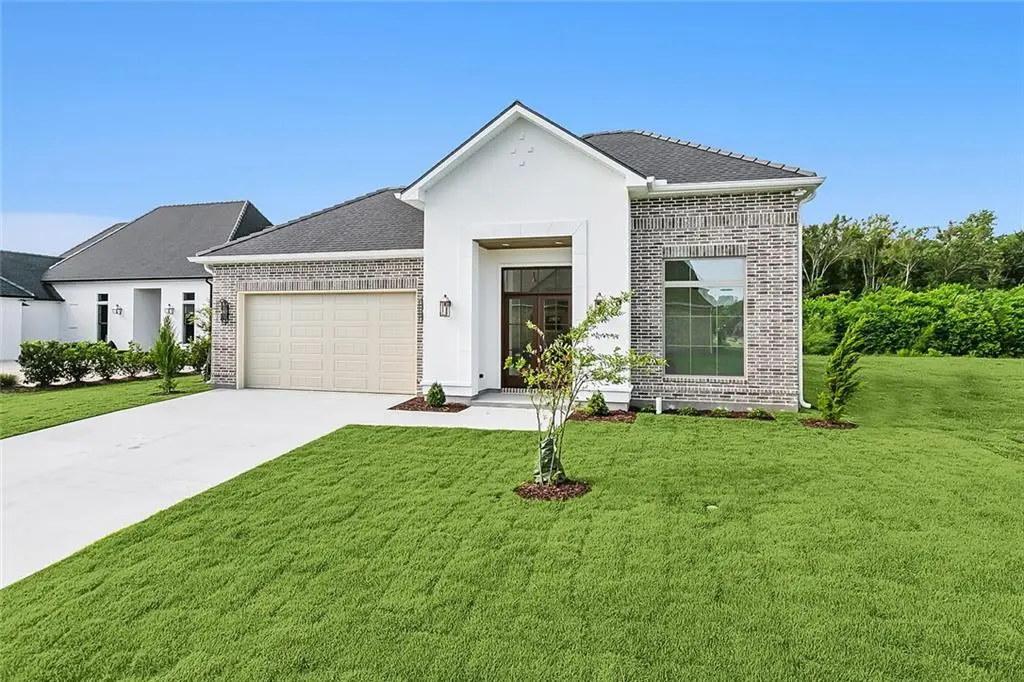 124 Deer Field Drive, Belle Chasse, LA 70037 - Image #1