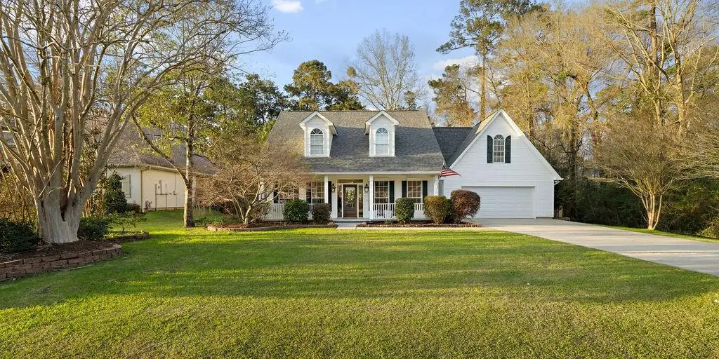 916 Avenue Du Chateau, Covington, LA 70433 - Image #1