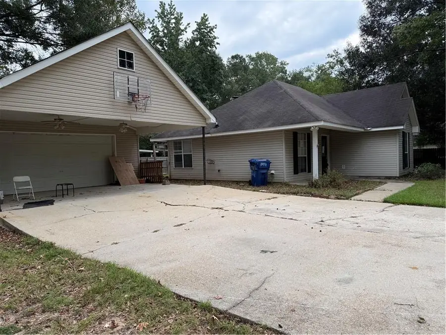 895 Joans Street, Mandeville, LA 70448 - Image #3