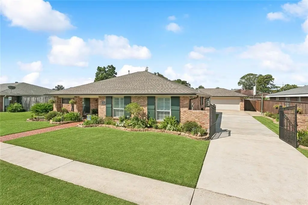 1304 Giuffrias Avenue, Metairie, LA 70001 - Image #1