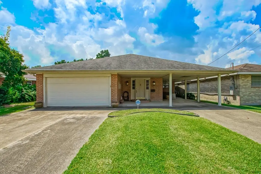 105 New Orleans Street, Belle Chasse, LA 70037 - Image #1