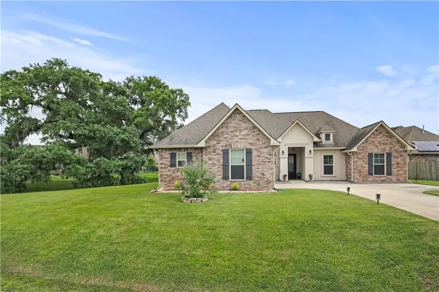 341 Old Place Lane, Madisonville, LA 70447 - Image #2