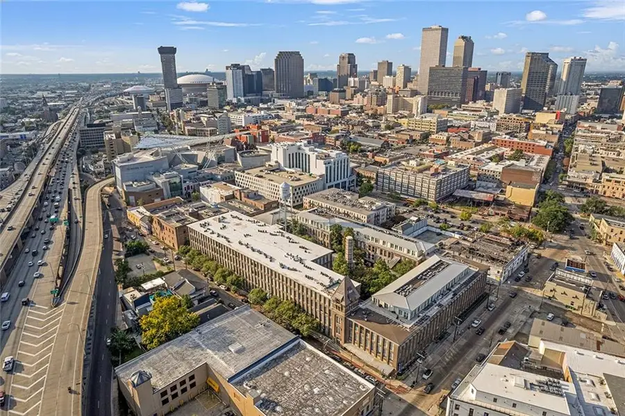 920 Poeyfarre Street #303, New Orleans, LA 70130 - Image #2