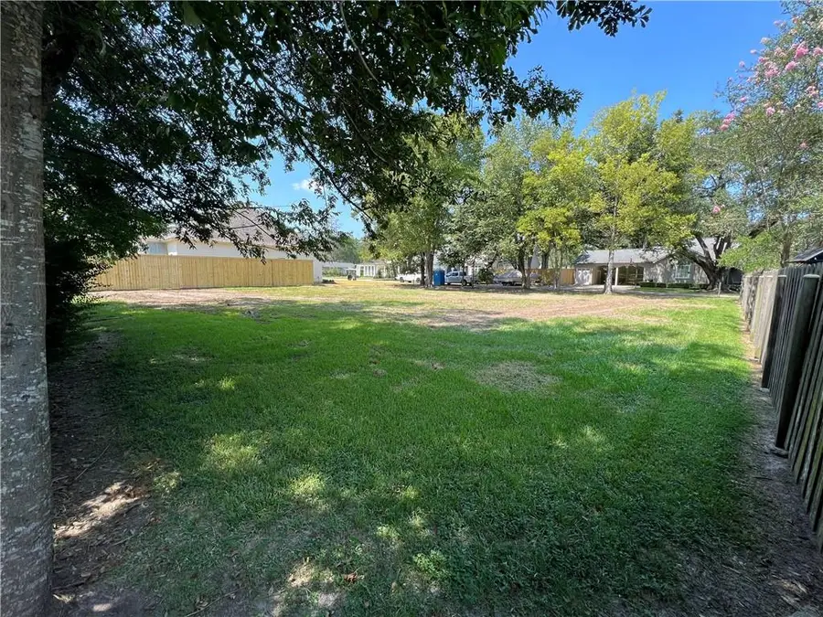 6940 Lasalle Avenue, Baton Rouge, LA 70806 - Image #2