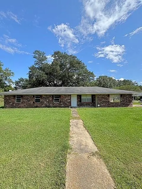 423 Camillia Street, Marksville, LA 71351 - Image #2