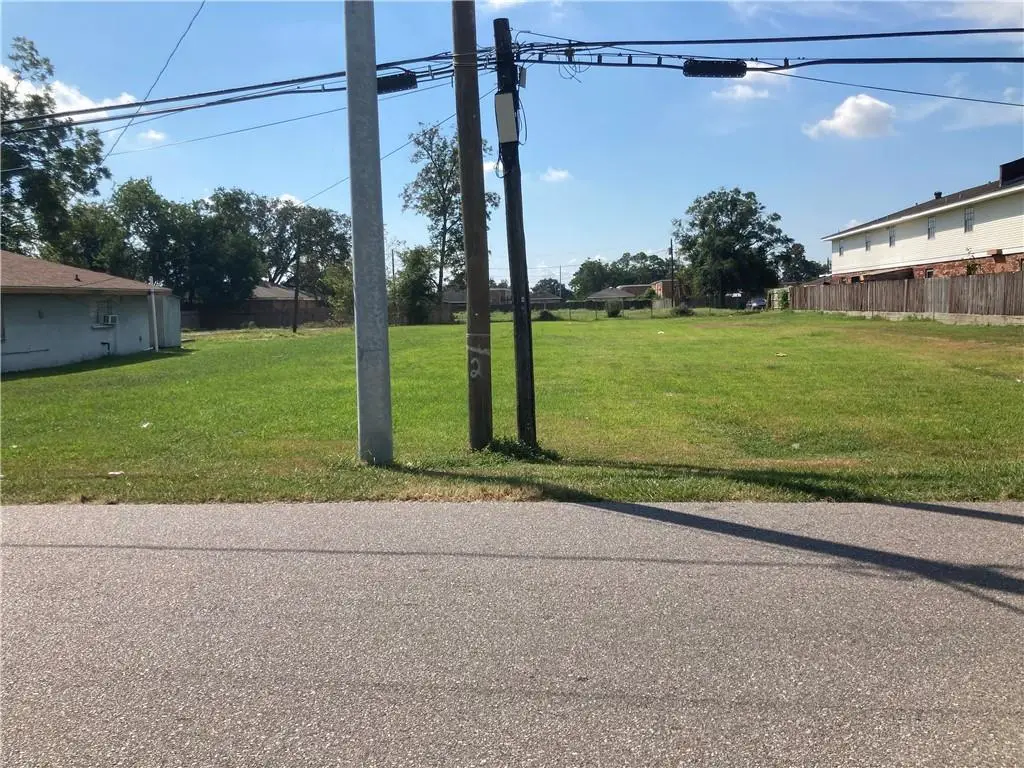 139 Friedrichs Road, Gretna, LA 70056 - Image #1