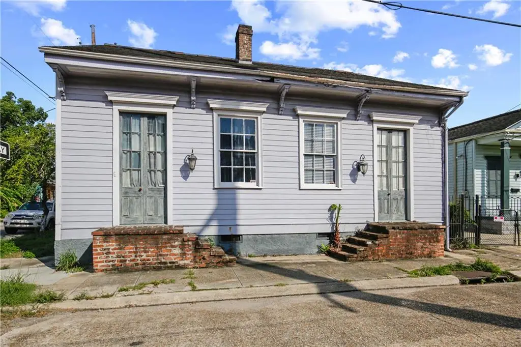 803 7th Street, New Orleans, LA 70115 - Image #1