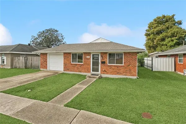 744 Oakwood Street, Gretna, LA 70056