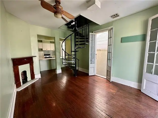522 Burgundy Street, New Orleans, LA 70112 - Image #3