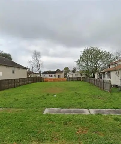 5740 Vermillion Boulevard, New Orleans, LA 70112 - Image #1