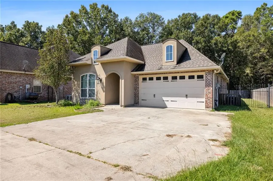 39387 Meadow Ridge Lane, Ponchatoula, LA 70454 - Image #2