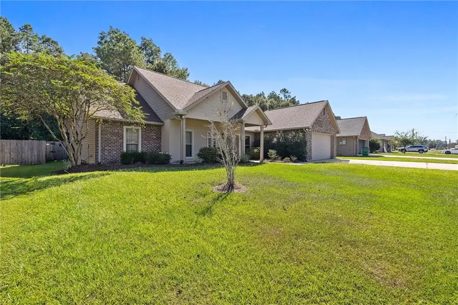 41136 Berry Ridge Drive, Ponchatoula, LA 70454 - Image #2