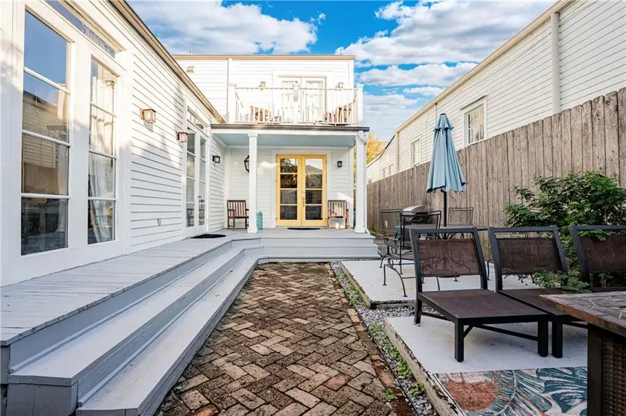529 Valence Street, New Orleans, LA 70115 - Image #2