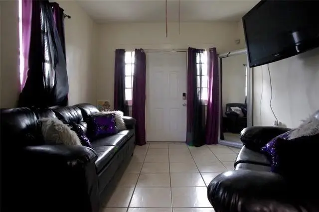 1004 Gordon Street, New Orleans, LA 70117 - Image #2