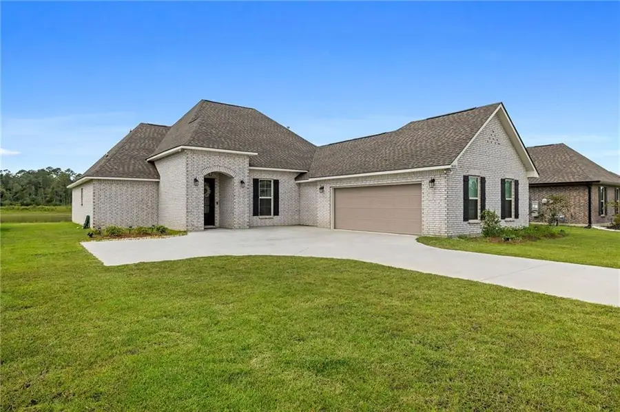 44185 Lake Willow Drive, Hammond, LA 70403 - Image #2