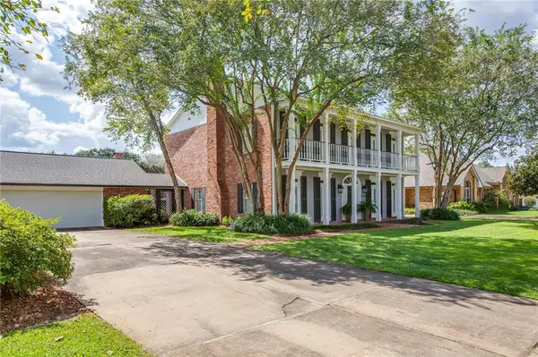 310 Welwyn Way, Alexandria, LA 71303