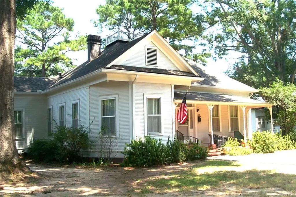 904 6th Street, Colfax, LA 71417 - #1