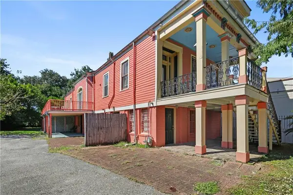 920 Frenchmen Street, New Orleans, LA 70117