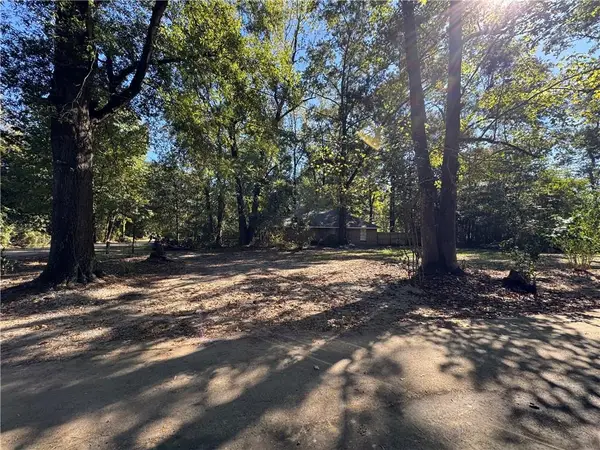 1214 N Spell Street, Covington, LA 70433