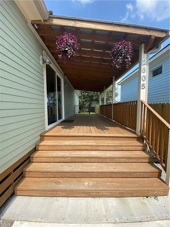 2505 Arts Street, New Orleans, LA 70117 - #2