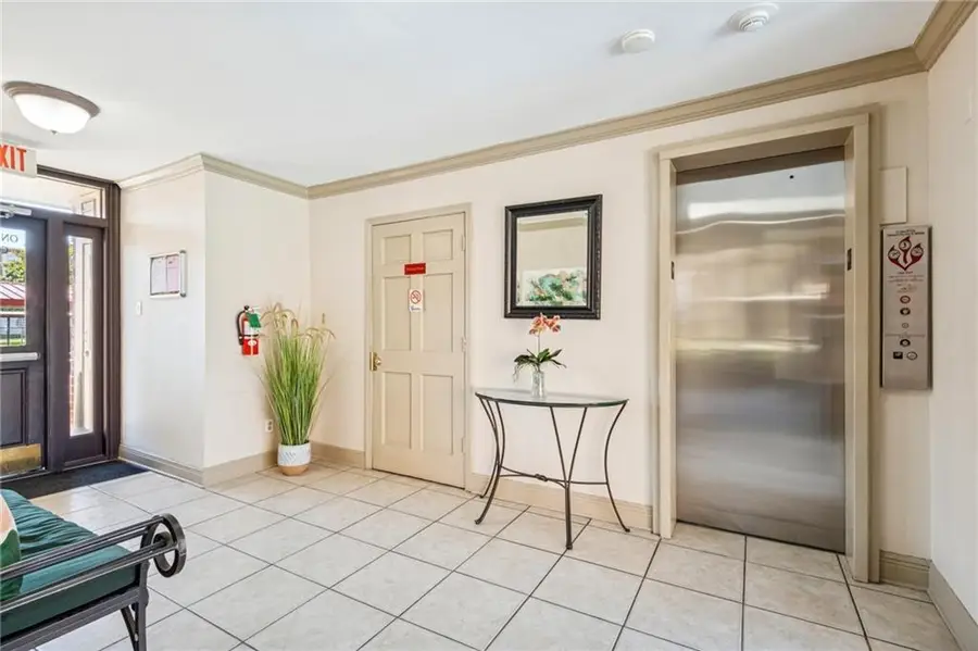 2521 Metairie Lawn Drive #309, Metairie, LA 70002 - Image #2