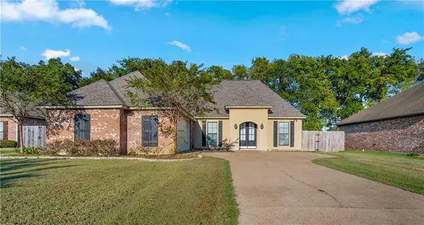 116 Grand Lakes Boulevard, Alexandria, LA 71303