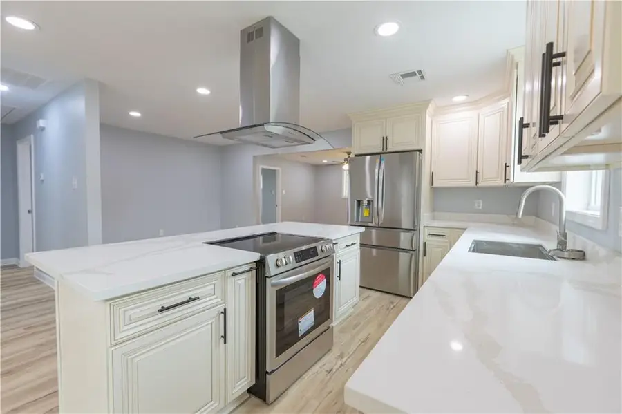 211 9th Street, Gretna, LA 70053 - Image #2