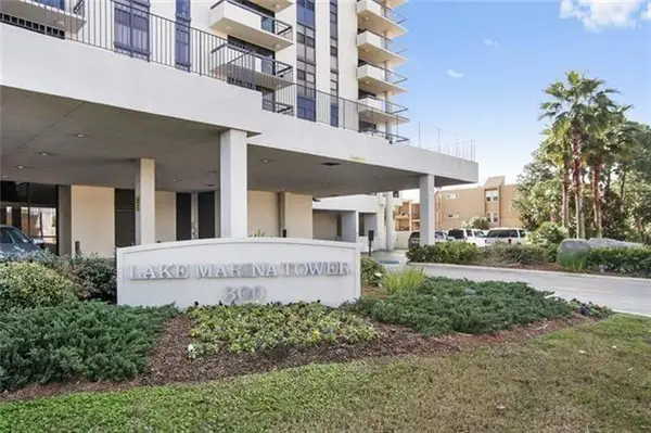 300 Lake Marina Avenue #15H, New Orleans, LA 70124