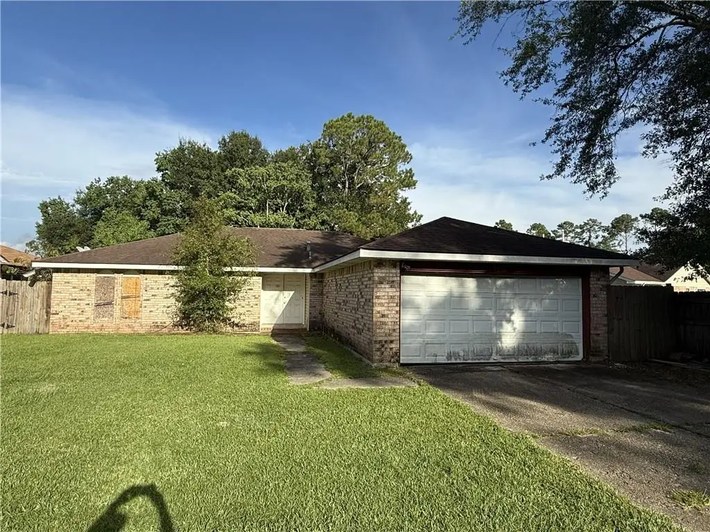 108 W Queens Drive, Slidell, LA 70458 - #1
