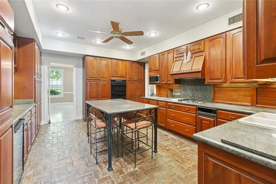 228 Rue Saint Peter, Metairie, LA 70005 - Image #3