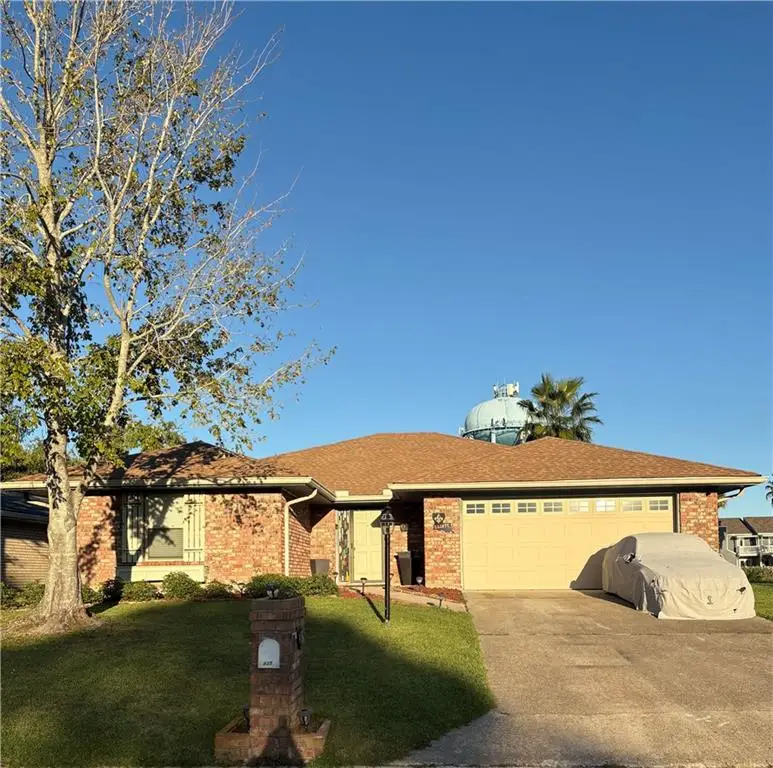 435 Charles Court, Slidell, LA 70458 - Image #1
