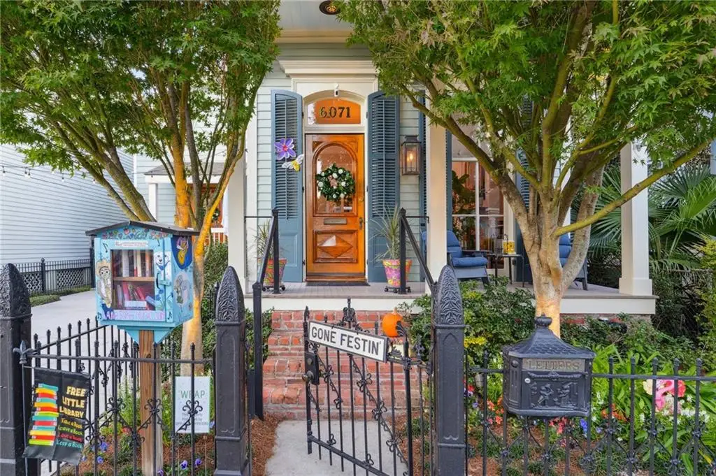 6071 Laurel Street, New Orleans, LA 70118 - Image #1