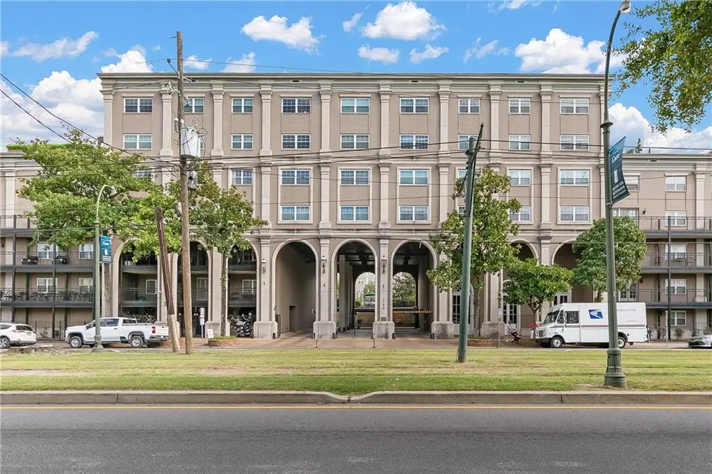 1750 St. Charles Avenue #420, New Orleans, LA 70130 - Image #1