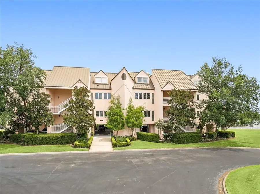 303 Mariners Island Boulevard #303, Mandeville, LA 70448 - Image #3