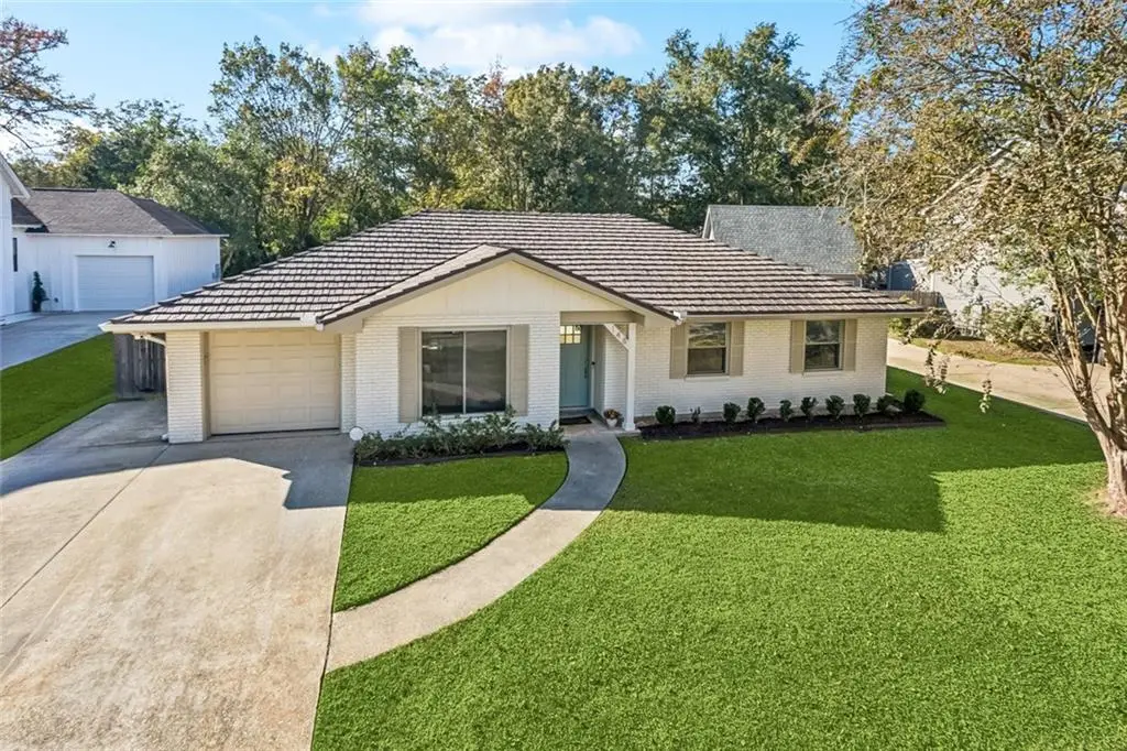 148 Cindy Lou Place, Mandeville, LA 70448 - Image #1