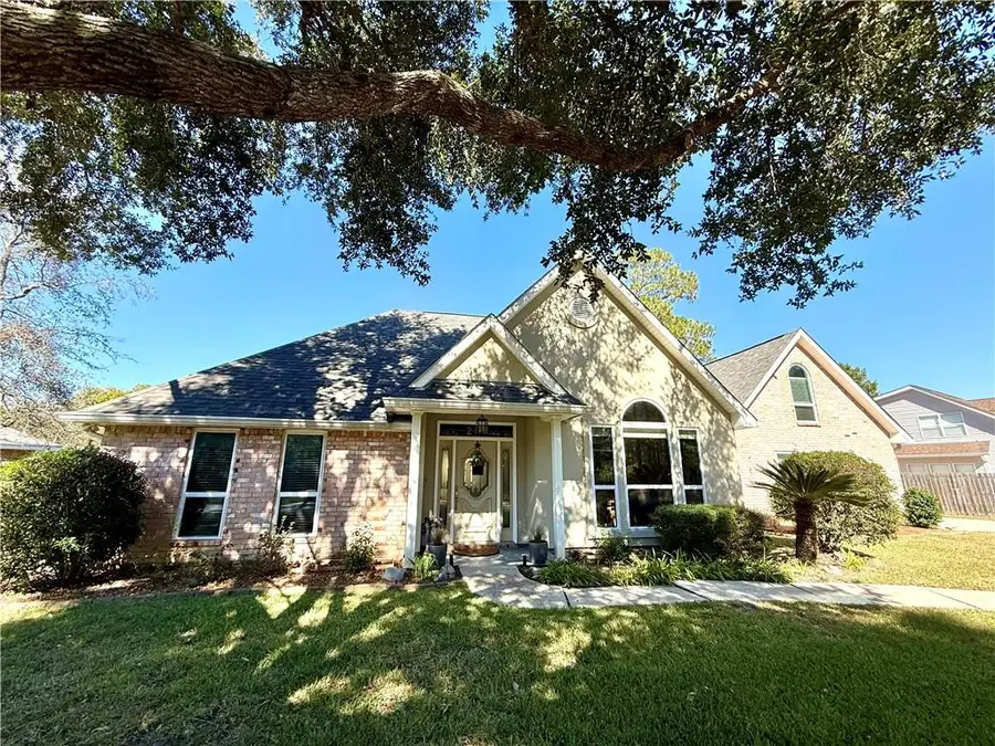 205 Woodcrest Drive, Covington, LA 70433 - Image #3