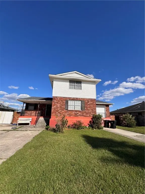 4819 Charmes Court, New Orleans, LA 70129