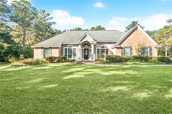 204 Churchill Downs Drive, Bush, LA 70431