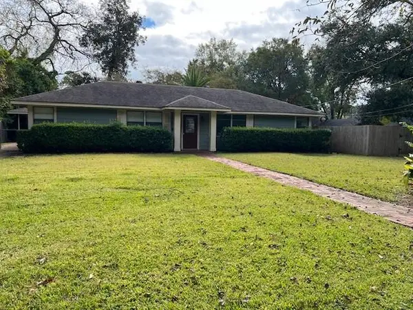 2929 Dawkins Street, Alexandria, LA 71301