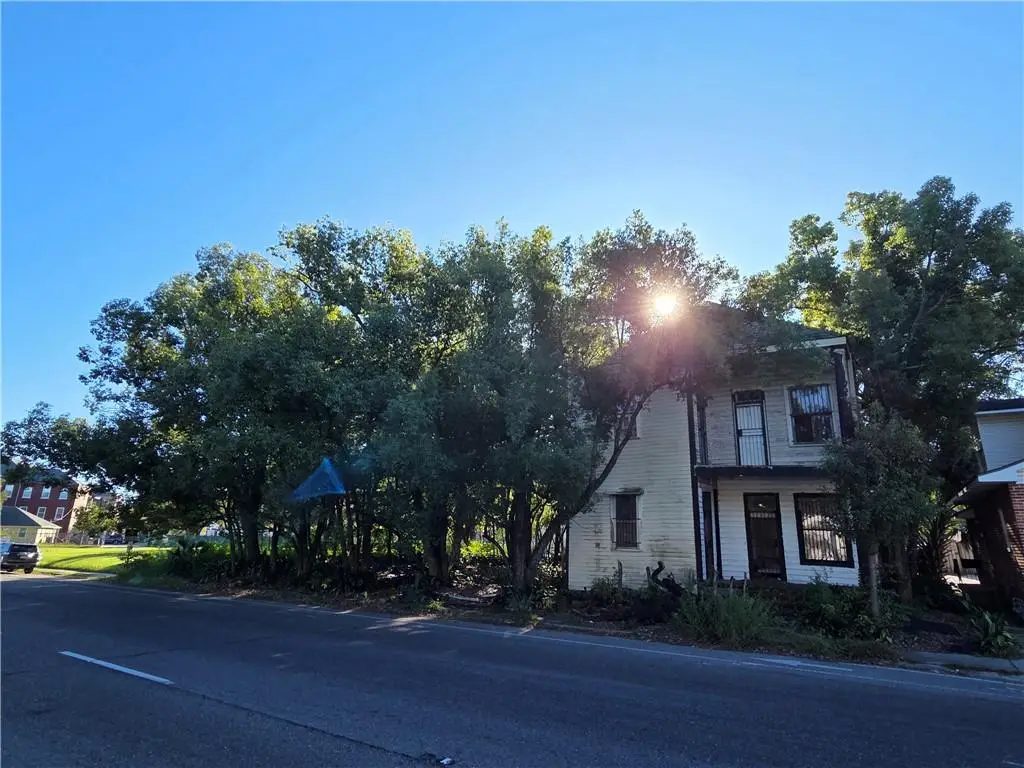 2610 Gentilly Boulevard, New Orleans, LA 70122 - #1